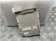 CAJA RELES / FUSIBLES 8273074030 9F240310 