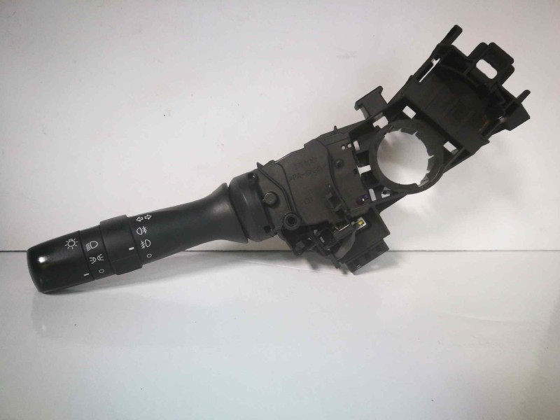 Recambio de mando luces para toyota prius (nhw20) sol referencia OEM IAM 17F533  