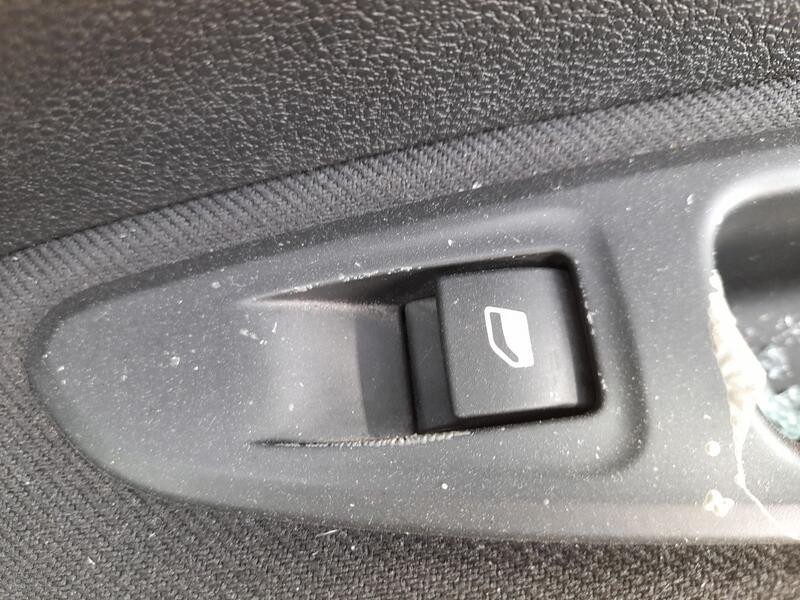 Recambio de mando elevalunas trasero derecho para peugeot 308 i (4a_, 4c_) 1.6 hdi referencia OEM IAM 649030  