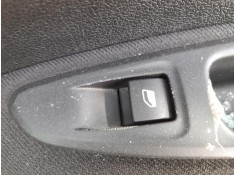 MANDO ELEVALUNAS TRASERO DERECHO 649030 