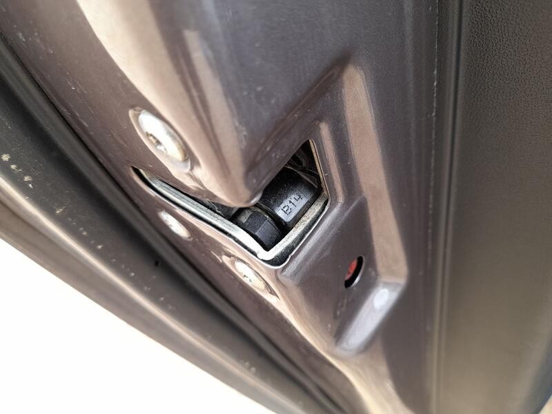 Recambio de cerradura puerta trasera izquierda para hyundai ix20 (jc) 1.4 crdi referencia OEM IAM 814101K000  