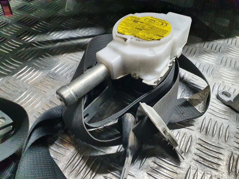 Recambio de kit airbag para toyota auris touring sports (e18) live referencia OEM IAM   C/SALPICADERO Y PRETENSORES