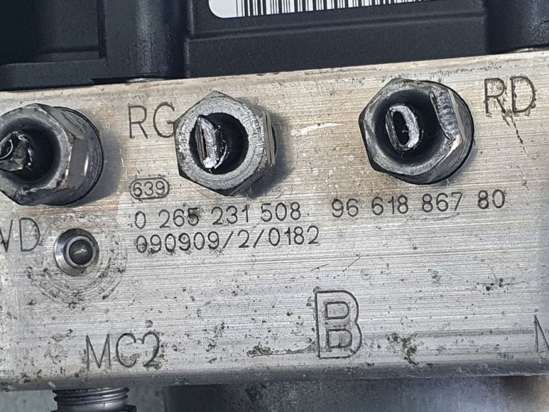 Recambio de abs para citroën c4 berlina millenium referencia OEM IAM 9661886780 0265231508 