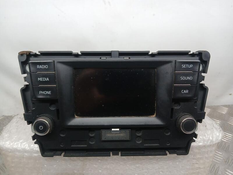 Recambio de sistema audio / radio para skoda rapid ambition referencia OEM IAM 5JA035871A  