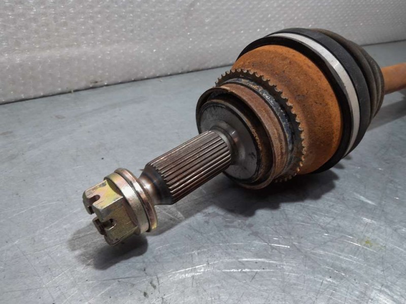 Recambio de transmision trasera izquierda para mitsubishi montero (v60/v70) 3.2 di-d gls (3-ptas.) referencia OEM IAM   