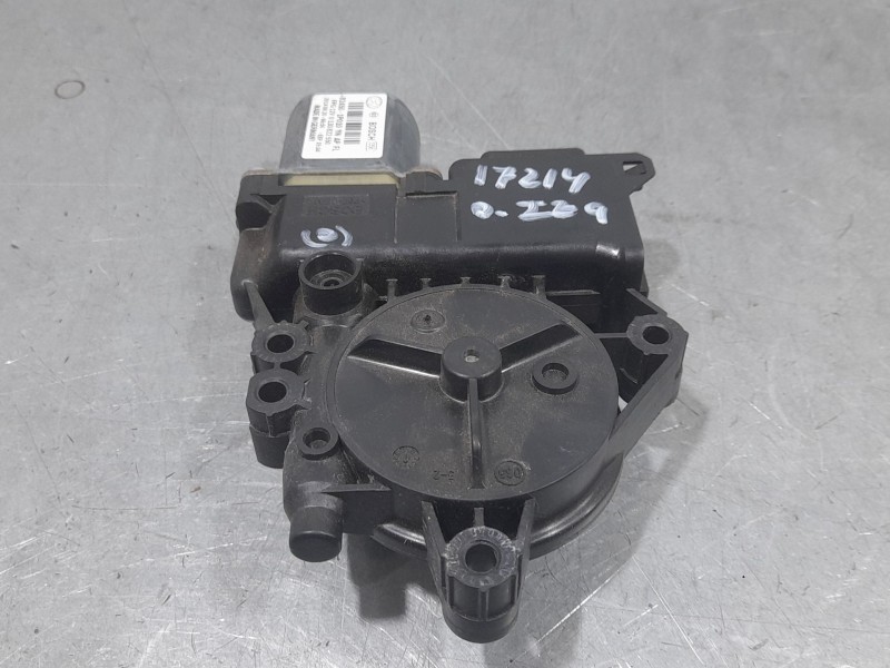 Recambio de elevalunas delantero izquierdo para hyundai ix20 (jc) 1.4 crdi referencia OEM IAM 824501P010 0130822550 BOSCH