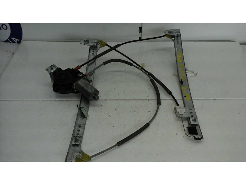 Recambio de elevalunas delantero derecho para citroën xsara berlina 1.9td image referencia OEM IAM 9222H2 2 PINS ELECTRICO