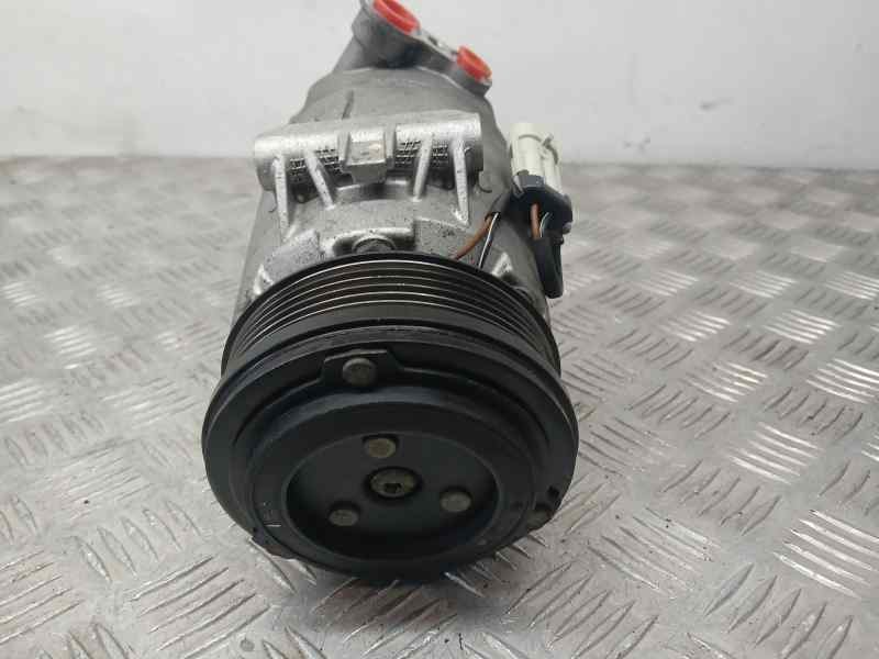 Recambio de compresor aire acondicionado para opel astra gtc sport referencia OEM IAM 13124751  DELPHI