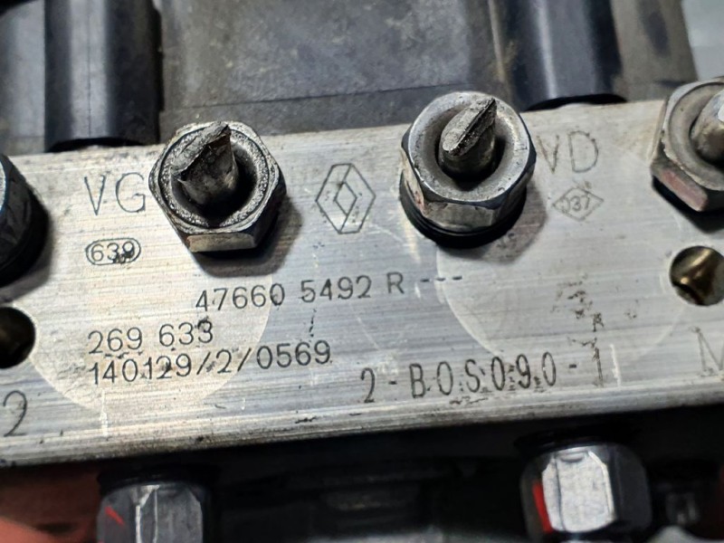 Recambio de abs para renault captur dynamique referencia OEM IAM 476605492R 269633 BOSCH