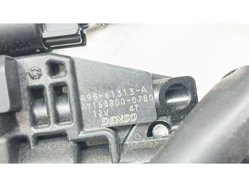 Recambio de cerradura maletero / porton para jeep cherokee limited 4x2 referencia OEM IAM A95613106BU DENSO A9561313A