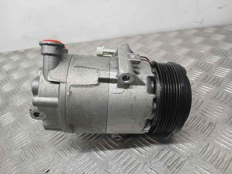 Recambio de compresor aire acondicionado para opel astra gtc sport referencia OEM IAM 13124751  DELPHI