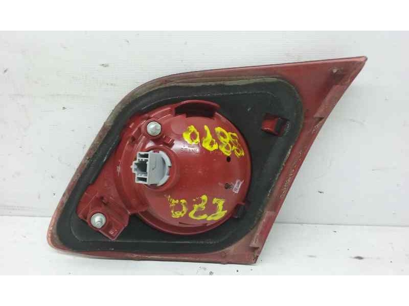 Recambio de piloto trasero izquierdo para mazda 3 berlina (bk) 1.6 crdt active referencia OEM IAM   INTERIOR