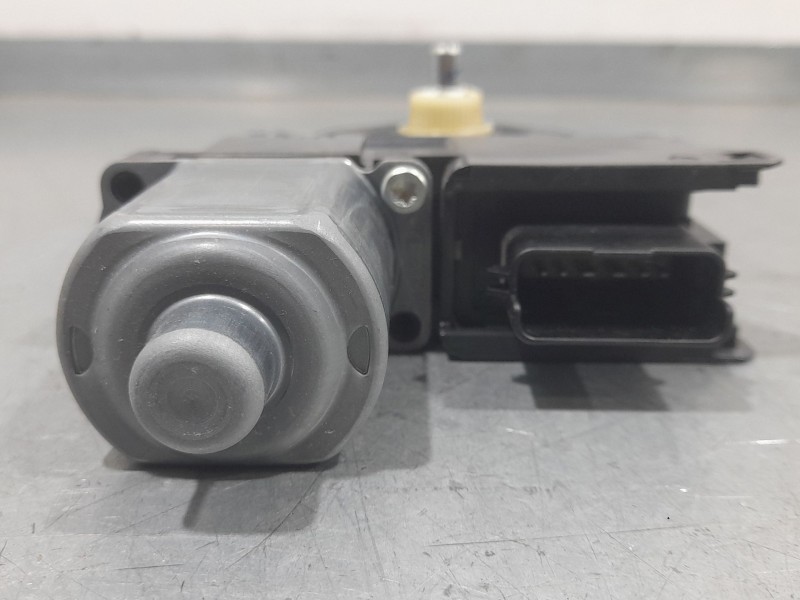 Recambio de elevalunas delantero izquierdo para hyundai ix20 (jc) 1.4 crdi referencia OEM IAM 824501P010 0130822550 BOSCH