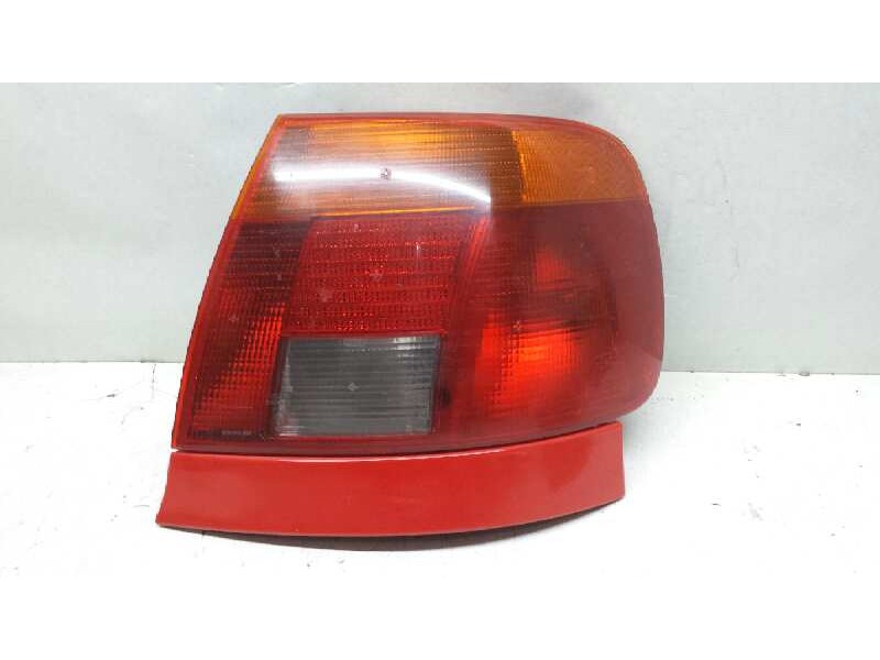 Recambio de piloto trasero derecho para audi a4 berlina (b5) 1.8 t referencia OEM IAM   