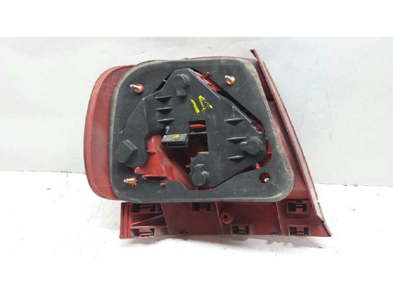 Recambio de piloto trasero derecho para audi a4 berlina (b5) 1.8 t referencia OEM IAM   