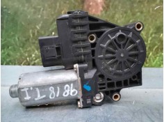 MOTOR ELEVALUNAS TRASERO IZQUIERDO 8 PINS 