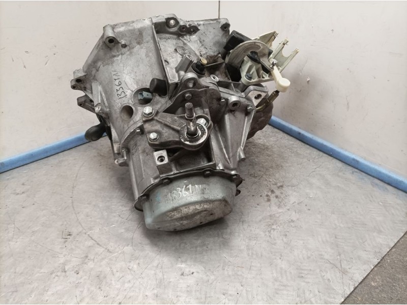 Recambio de caja cambios para citroën c4 berlina millenium referencia OEM IAM 20DM75 4271425B 5VELOCIDADES