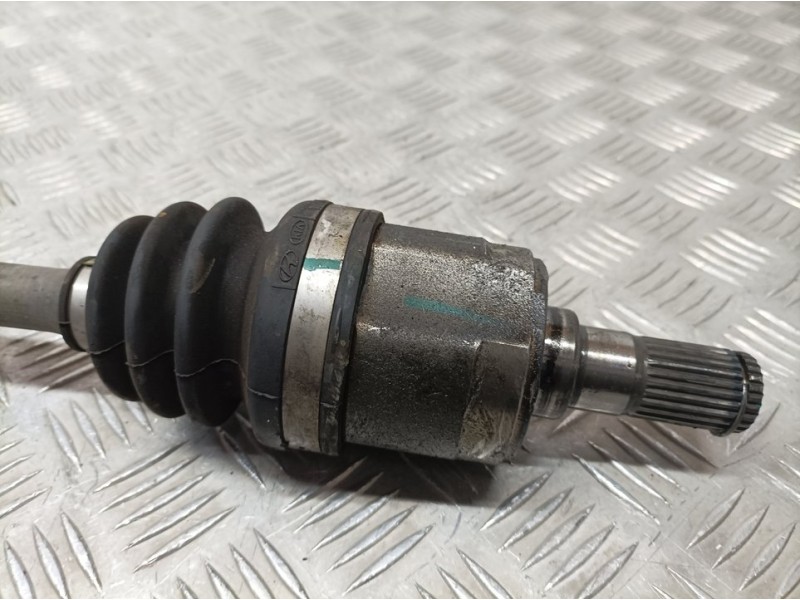 Recambio de transmision delantera izquierda para hyundai i20 fresh referencia OEM IAM 49500C8000  