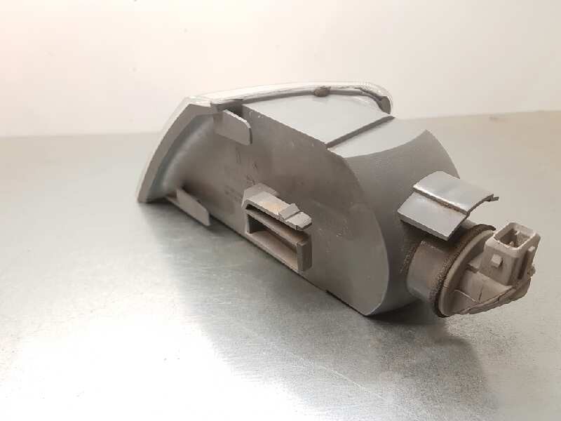 Recambio de piloto delantero derecho para citroën xantia berlina 1.9 turbodiesel referencia OEM IAM   