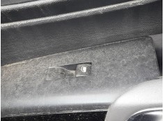 MANDO ELEVALUNAS DELANTERO DERECHO 98044803ZD 