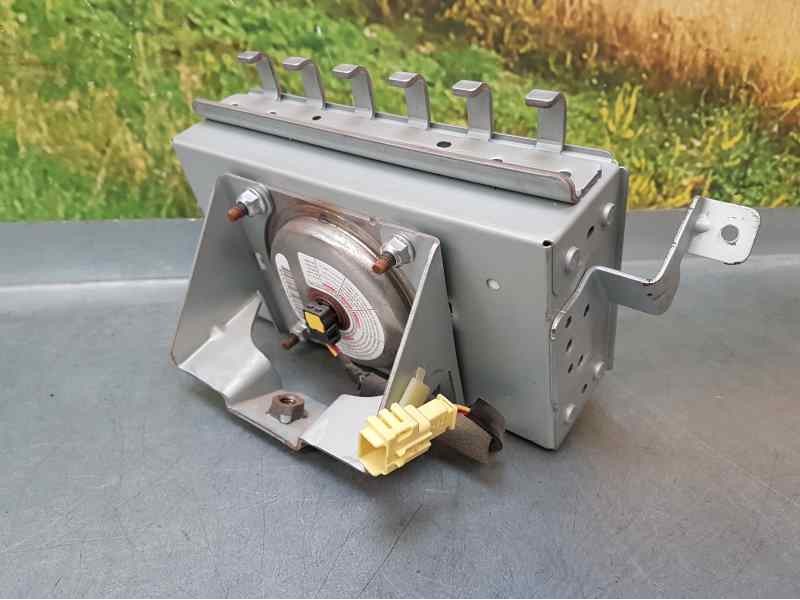 Recambio de kit airbag para nissan x-trail (t31) se referencia OEM IAM   AIRBAG CONDUCTOR TOCADO