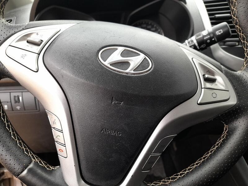 Recambio de kit airbag para hyundai ix20 (jc) 1.4 crdi referencia OEM IAM 569001K000EQ C/SALPICADERO Y PRETENSORES 