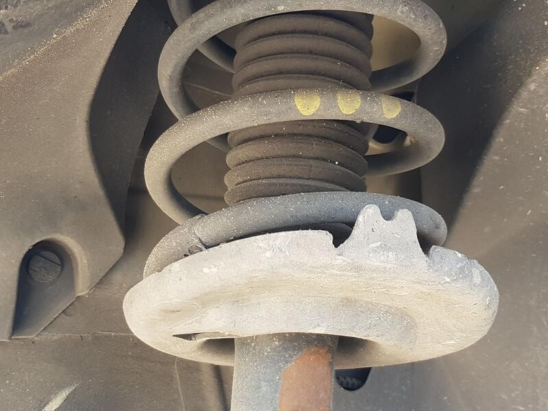 Recambio de amortiguador delantero izquierdo para citroën ds5 2.0 bluehdi 150 referencia OEM IAM 9807719780  