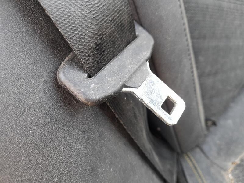 Recambio de cinturon seguridad trasero derecho para maserati grecale modena mild hybrid q4 referencia OEM IAM   