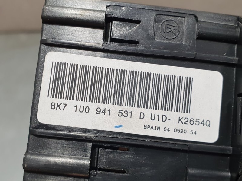 Recambio de mando luces para skoda fabia (5j2 ) urban referencia OEM IAM BK71U0941531D  
