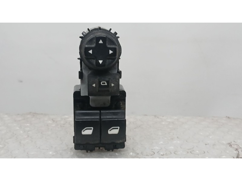 Recambio de mando elevalunas delantero izquierdo para opel vivaro c furgoneta (k0) 1.5 referencia OEM IAM 96783350ZD C/MANDO RET