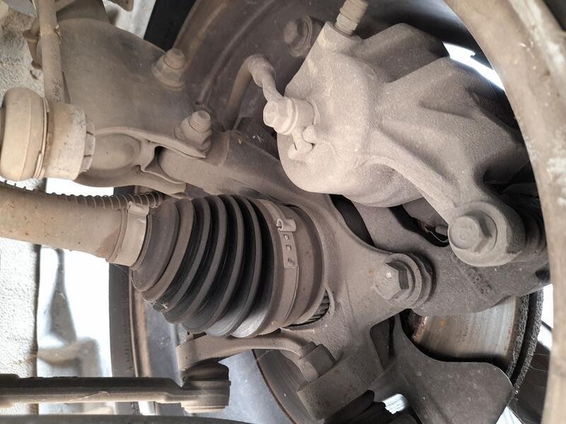 Recambio de mangueta delantera izquierda para hyundai ix20 (jc) 1.4 crdi referencia OEM IAM 517151K000  