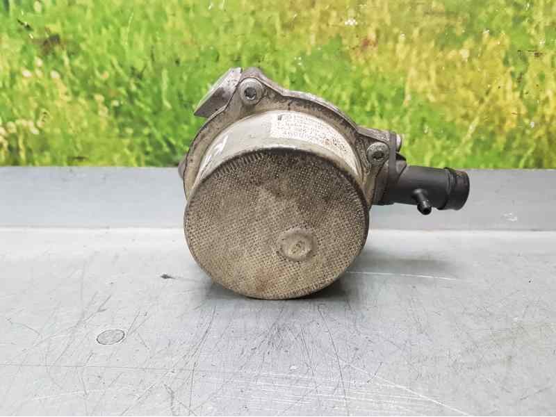 Recambio de depresor freno / bomba vacio para renault clio iii 1.5 dci diesel referencia OEM IAM 146505272R 705641000 PIERBURG