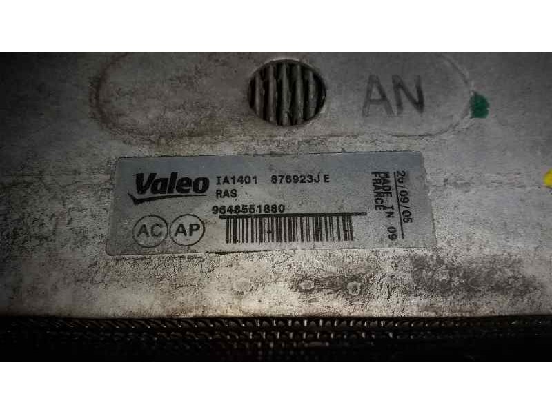 Recambio de intercooler para peugeot 307 berlina (s2) xt referencia OEM IAM 876923JE 9648551880 VALEO