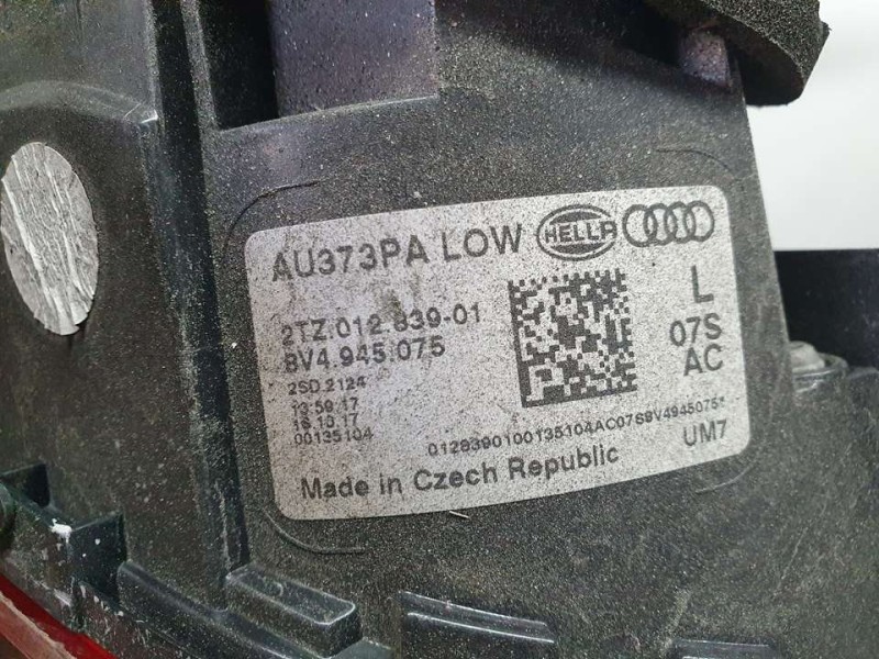 Recambio de piloto trasero izquierdo para audi a3 sportback (8vf) design edition referencia OEM IAM 8V4945075 2TZ01283901 HELLA 