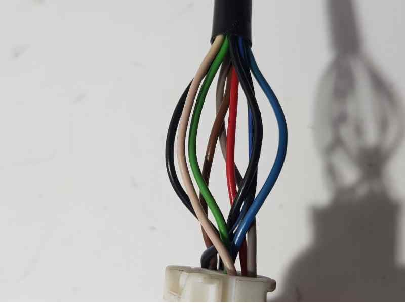 Recambio de retrovisor izquierdo para toyota auris touring sports (e18) live referencia OEM IAM   ELÉCTRICO 9 CABLES