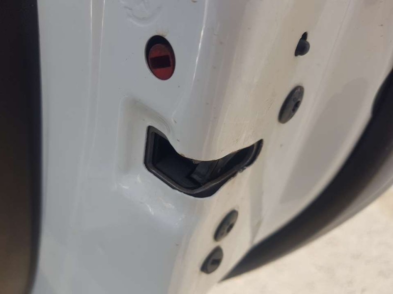 Recambio de cerradura puerta trasera derecha para peugeot 2008 (--.2013) style referencia OEM IAM 9812501180  