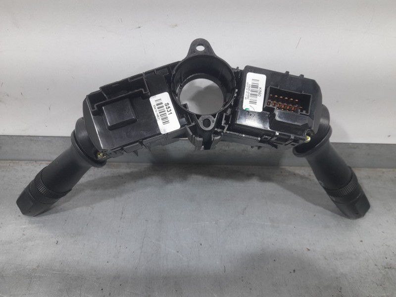 Recambio de mando luces y limpia para kia cee´d (jd) 1.6 crdi 110 referencia OEM IAM 934202K560 934101M531 3753MA2210