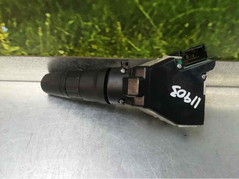 Recambio de mando limpia para nissan x-trail (t31) se referencia OEM IAM 7713SD  