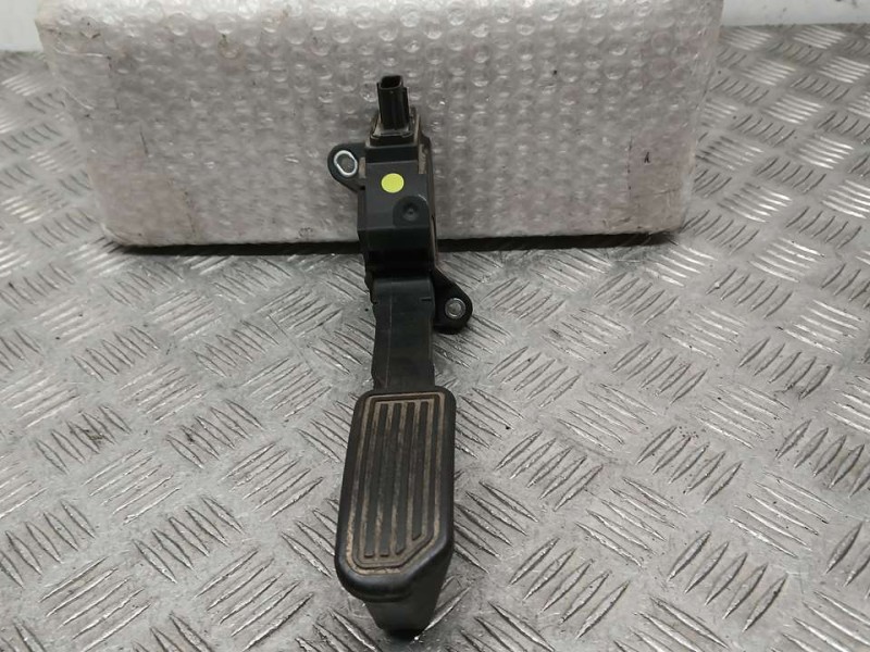 Recambio de potenciometro pedal para toyota auris active referencia OEM IAM 781100W040 13274B 