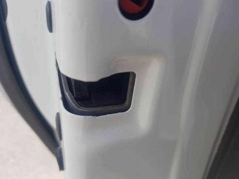 Recambio de cerradura puerta trasera izquierda para peugeot 2008 (--.2013) style referencia OEM IAM 9812501280  