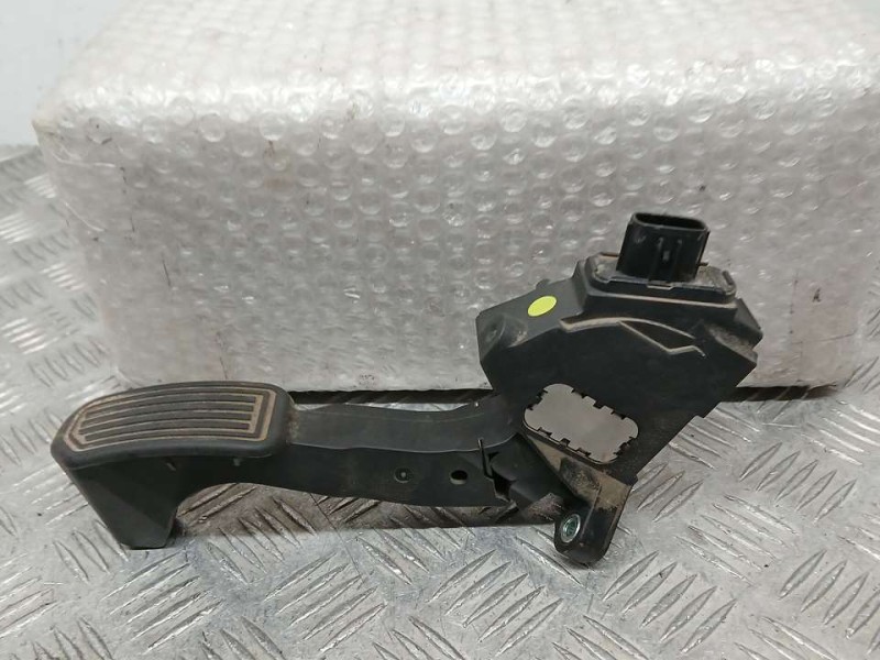 Recambio de potenciometro pedal para toyota auris active referencia OEM IAM 781100W040 13274B 
