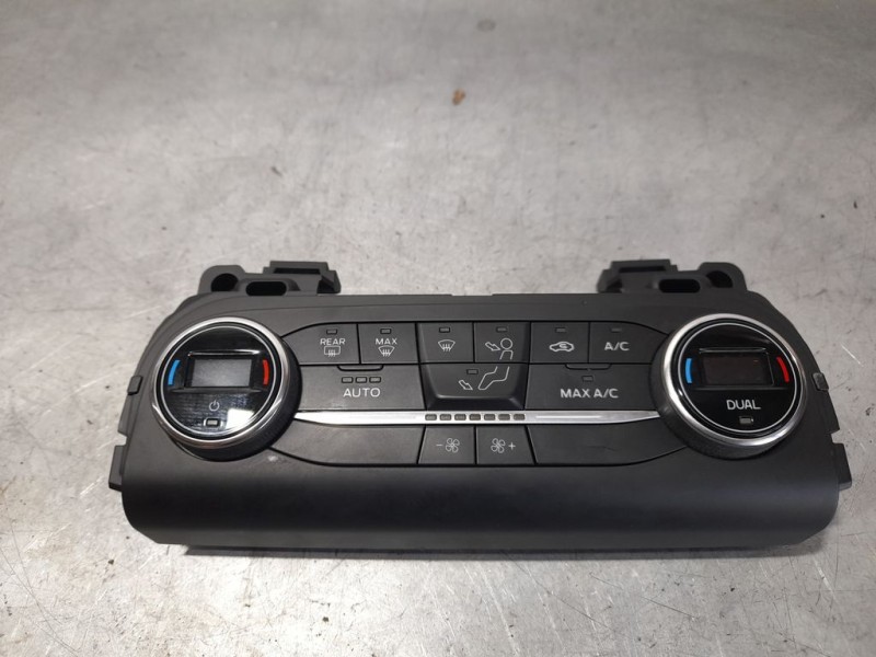 Recambio de mando climatizador para ford focus st-line referencia OEM IAM JX7T18C612AC 900261805002 