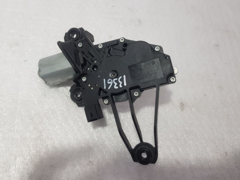 Recambio de motor limpia trasero para citroën c4 berlina millenium referencia OEM IAM 9646803180 0390201807 BOSCH