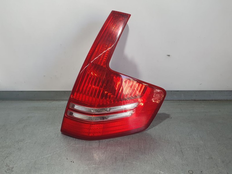 Recambio de piloto trasero derecho para citroën c4 berlina millenium referencia OEM IAM 6351T8  