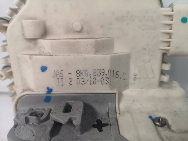 Recambio de cerradura puerta trasera derecha para audi a4 ber. (b8) e referencia OEM IAM 8K0839016C 6 PINS 