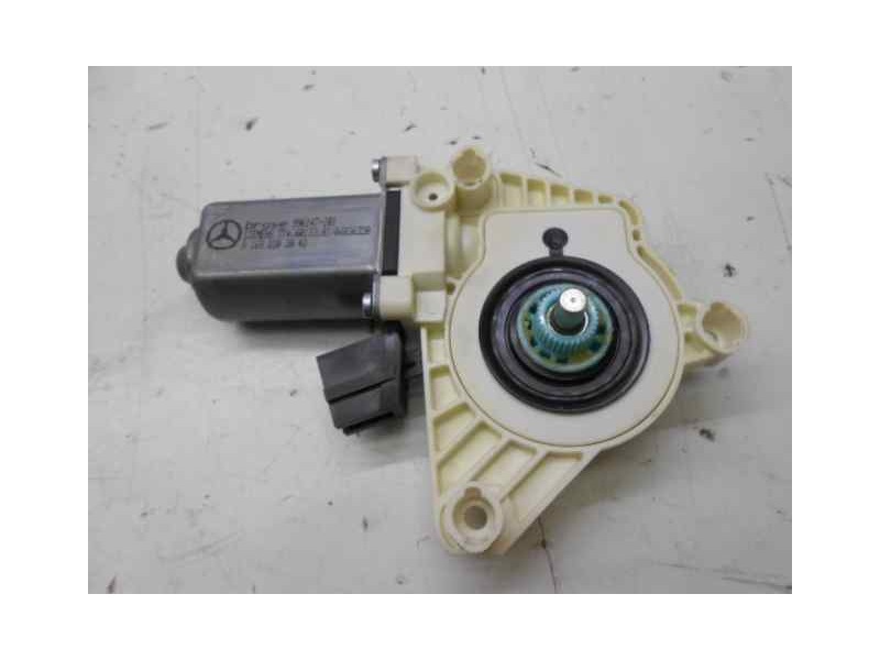 Recambio de motor elevalunas trasero derecho para mercedes-benz clase a (w169) a 150 a-edition (169.031) referencia OEM IAM   6 