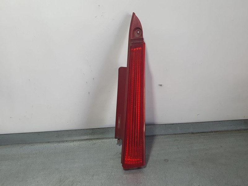 Recambio de piloto trasero derecho para citroën c4 berlina millenium referencia OEM IAM 6351T9  SUPERIOR