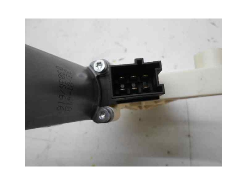 Recambio de motor elevalunas trasero derecho para mercedes-benz clase a (w169) a 150 a-edition (169.031) referencia OEM IAM   6 