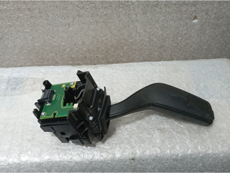 Recambio de mando intermitentes para ford focus st-line referencia OEM IAM H1BT13335BB  