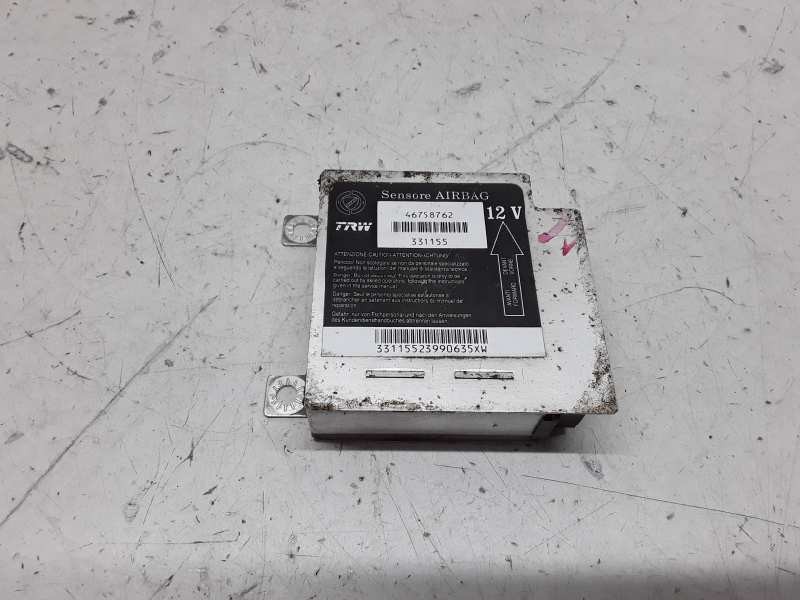 Recambio de airbag delantero izquierdo para fiat punto berlina (188) 1.2 8v elx (i) referencia OEM IAM 46758762  